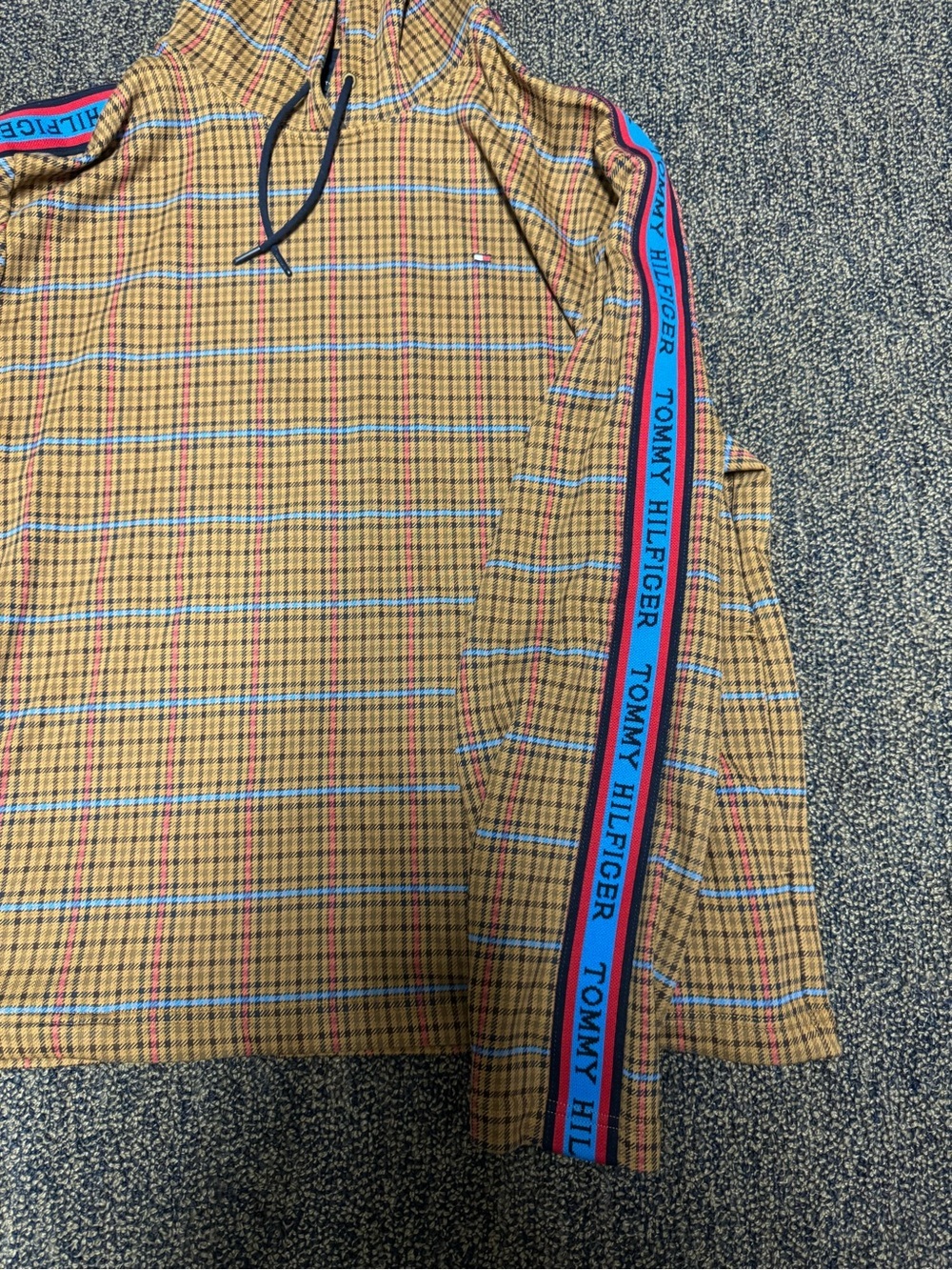 Tommy Hilfiger Tan Plaid Hoodie with Blue-Red Branded Sleeve Tape - Picture 4 of 8